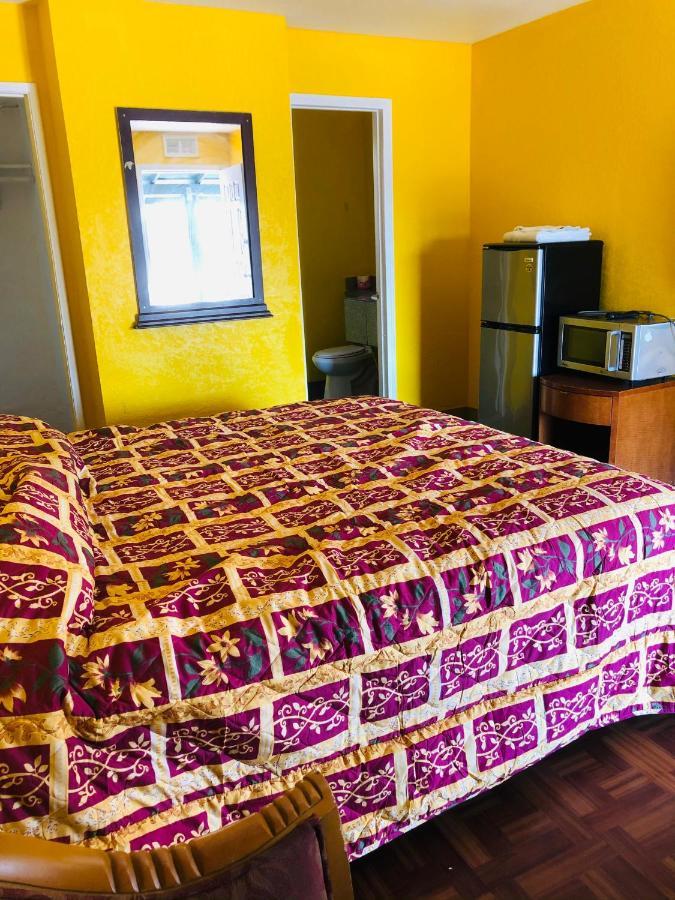 Commodore Motel オークランド エクステリア 写真